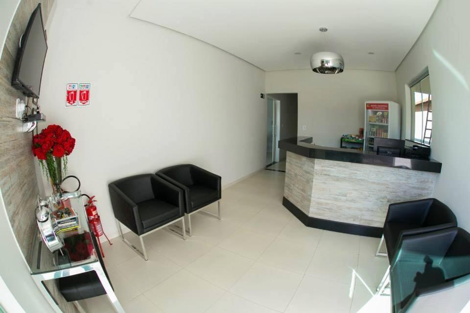Hotel Imperio Paranaíba エクステリア 写真