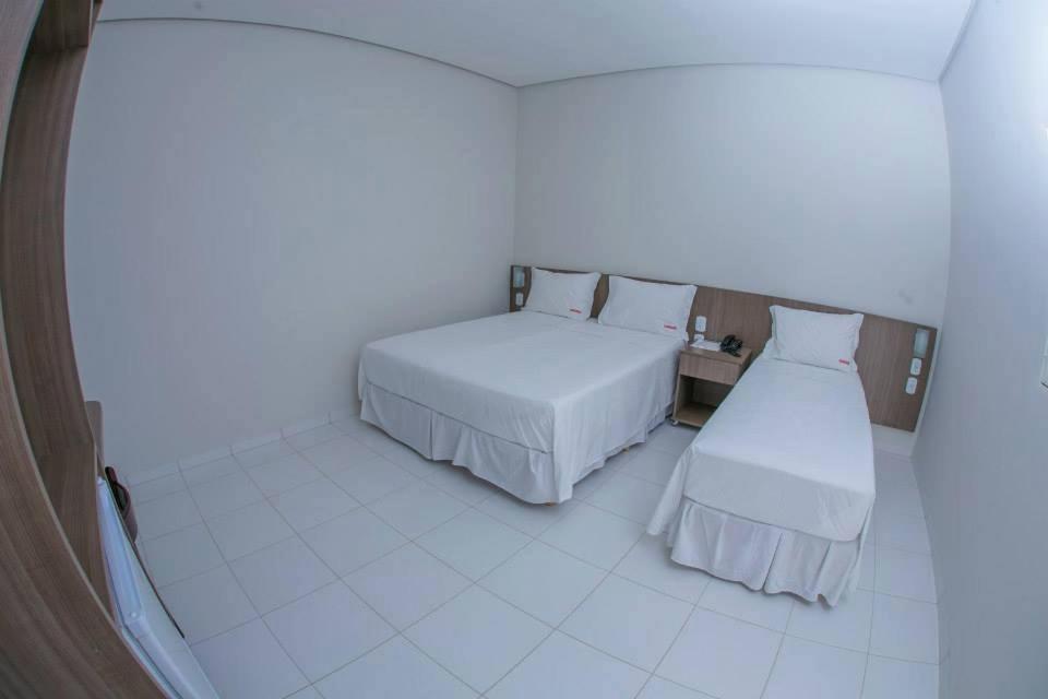 Hotel Imperio Paranaíba エクステリア 写真