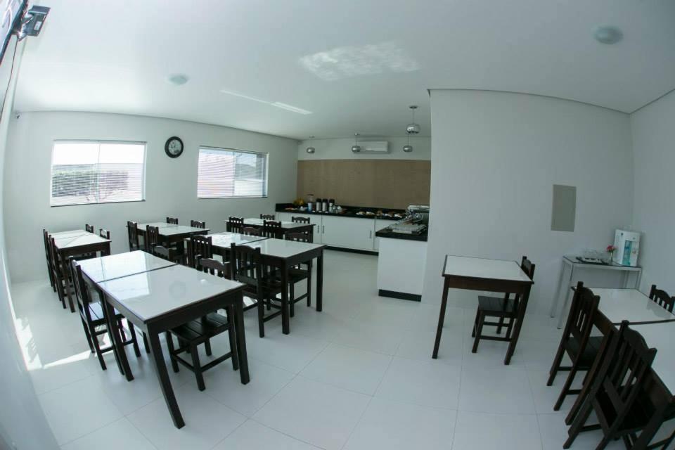 Hotel Imperio Paranaíba エクステリア 写真